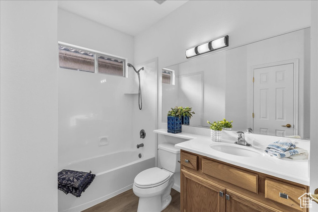 Photo 25 for MLS #2113116 at 1667 Morane Manor Dr