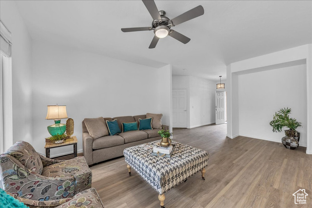 Photo 13 for MLS #2113116 at 1667 Morane Manor Dr