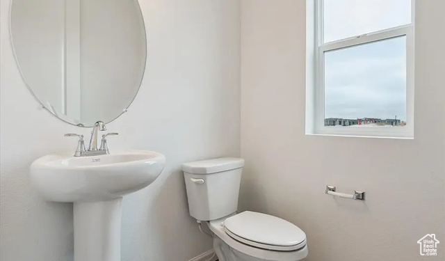 Photo 8 for MLS #2113127 at 1336 E 1670 North #821