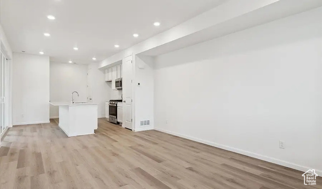 Photo 3 for MLS #2113127 at 1336 E 1670 North #821