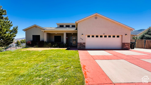 208 N GUIDELIGHT DR, Cedar City UT 84720