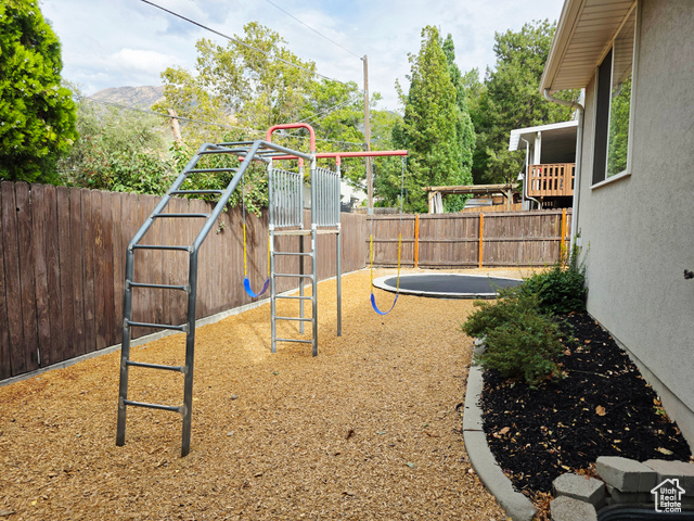 Photo 36 for MLS #2113168 at 2559 E Cupecoy Dr