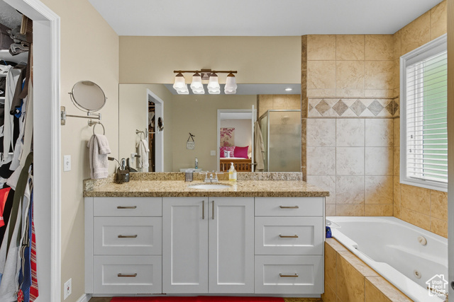 Photo 19 for MLS #2113168 at 2559 E Cupecoy Dr