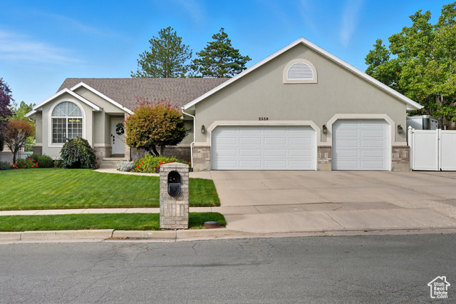 Photo 38 for MLS #2113168 at 2559 E Cupecoy Dr