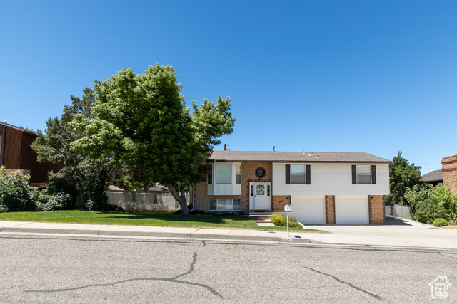 Photo 47 for MLS #2113179 at 1008 S Fountain Dr