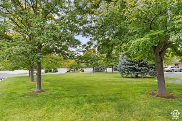 Photo 3 for MLS #2113213 at 139 W Hidden Hollow Cir