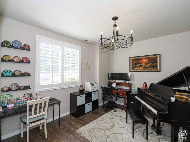 Photo 10 for MLS #2113216 at 6831 S Garonne Ct