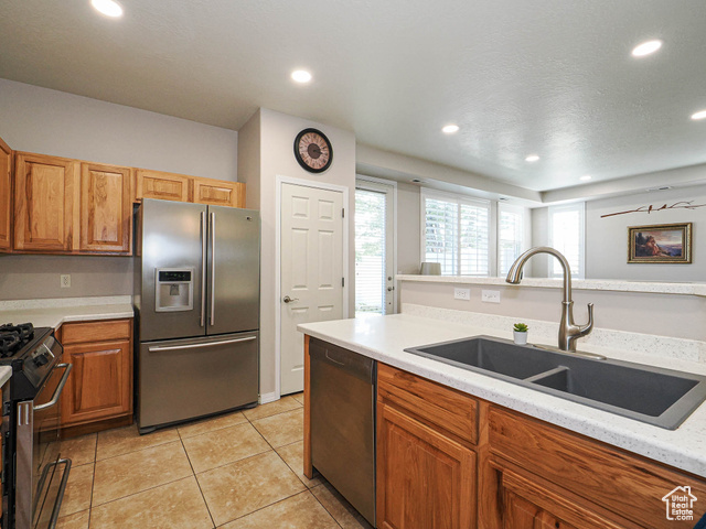 Photo 19 for MLS #2113216 at 6831 S Garonne Ct
