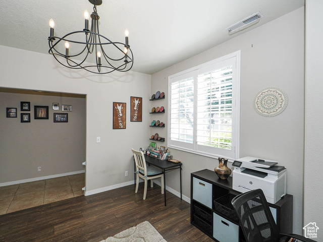Photo 13 for MLS #2113216 at 6831 S Garonne Ct