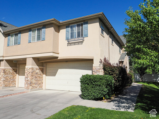 Photo 2 for MLS #2113216 at 6831 S Garonne Ct
