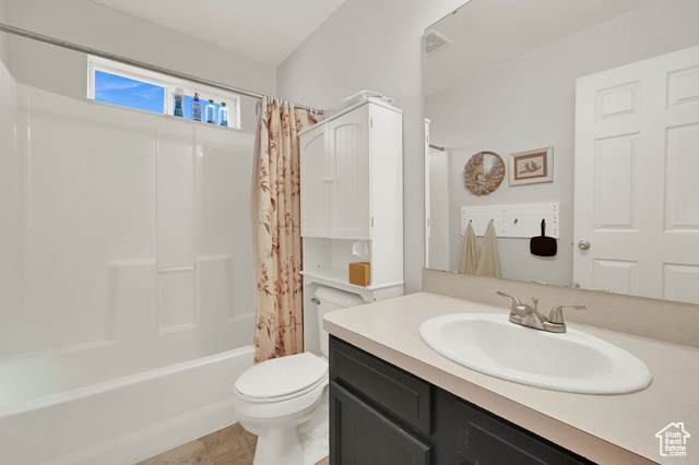 Photo 12 for MLS #2113247 at 251 S 760 West