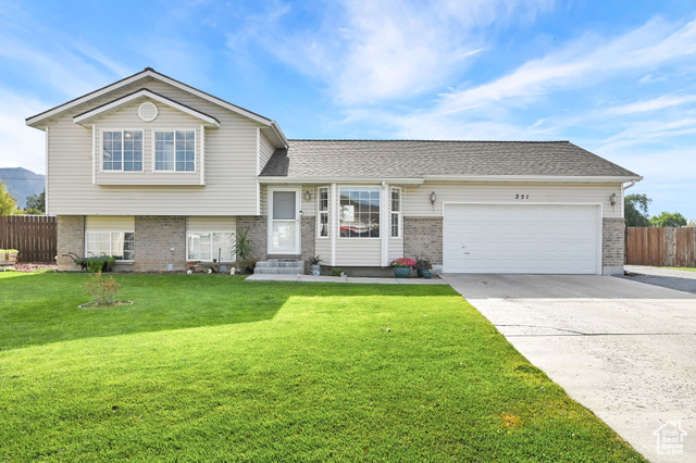 Photo 2 for MLS #2113247 at 251 S 760 West