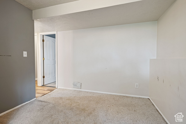 Photo 11 for MLS #2113249 at 5968 S Country Hills Dr