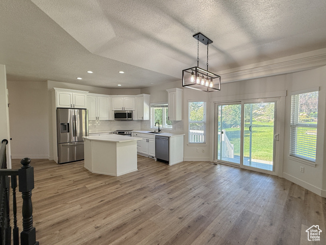 Photo 5 for MLS #2113257 at 152 W 4050 North