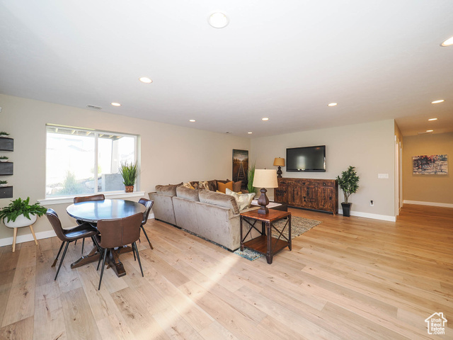 Photo 35 for MLS #2113258 at 5678 W Blue Creek Dr