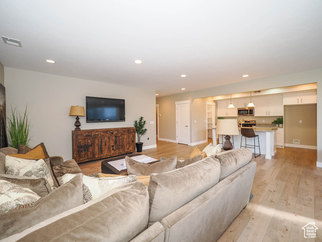 Photo 38 for MLS #2113258 at 5678 W Blue Creek Dr