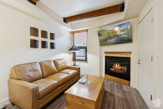 Photo 26 for MLS #2113265 at 1476 Newpark Blvd #402
