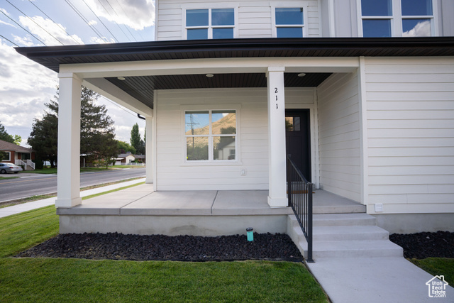 Photo 3 for MLS #2113266 at 211 N 650 East