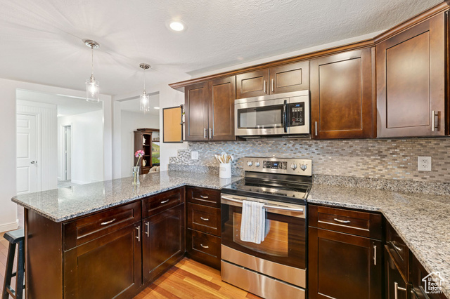 Photo 2 for MLS #2113274 at 990 Manchester Rd