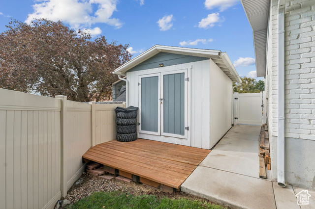 Photo 30 for MLS #2113274 at 990 Manchester Rd
