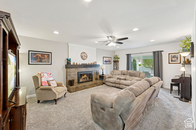 Photo 7 for MLS #2113274 at 990 Manchester Rd