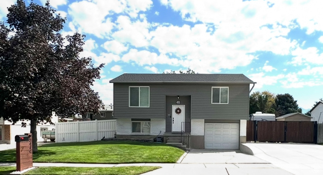 Photo 25 for MLS #2113275 at 5449 S 3570 West