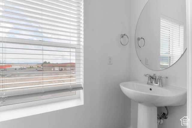 Photo 5 for MLS #2113285 at 554 N Buffalo Grass Ln
