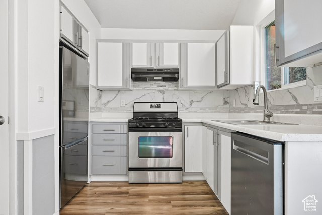Photo 9 for MLS #2113301 at 4115 S Middlepark Ln #22