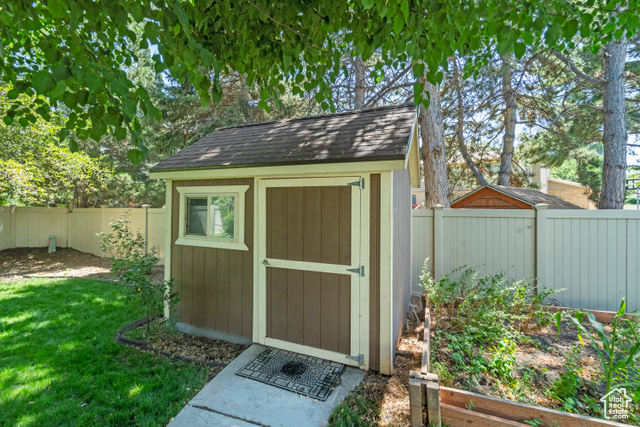 Photo 53 for MLS #2113305 at 1644 E Pebble Beach Cir