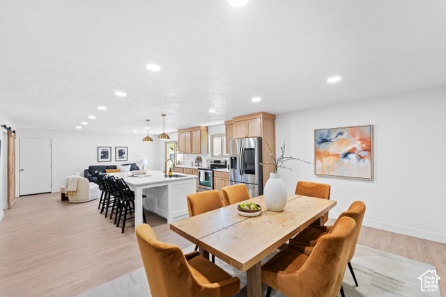 Photo 11 for MLS #2113305 at 1644 E Pebble Beach Cir