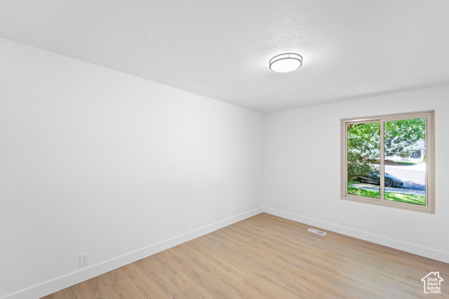 Photo 22 for MLS #2113305 at 1644 E Pebble Beach Cir