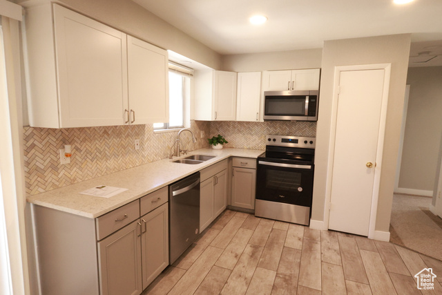 Photo 11 for MLS #2113308 at 4230 W Stratus St