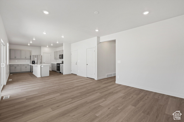 Photo 8 for MLS #2113335 at 3472 N Gina St #1206