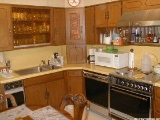 3387 S 525 W, Bountiful, UT 84010 — photo 4