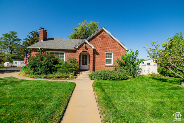 355 N 400 E
                     MLS #2113346