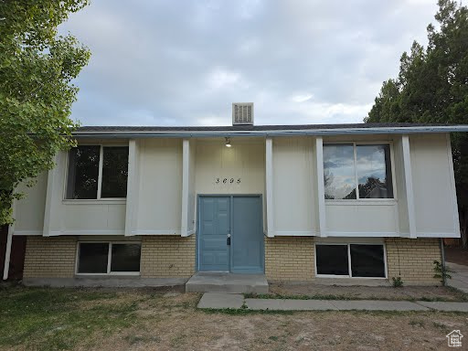 3695 W CAROLINA DR, West Jordan UT 84084