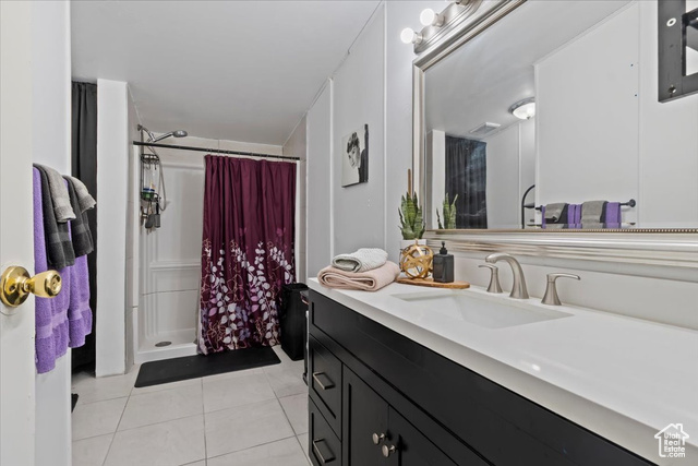 Photo 12 for MLS #2113350 at 4661 S Mount Tuscarora Dr #367