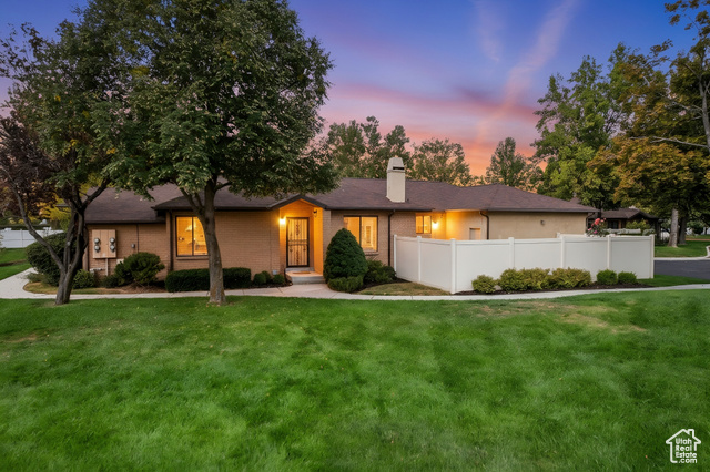 8898 S GOLDEN FIELD WAY, Sandy UT 84094