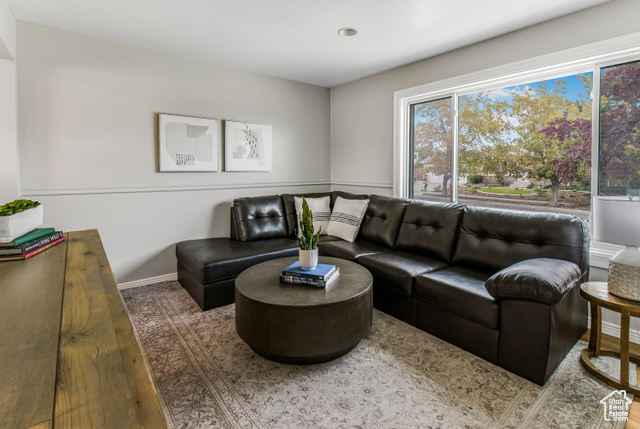 Photo 3 for MLS #2113373 at 5751 W Chantilly Cir