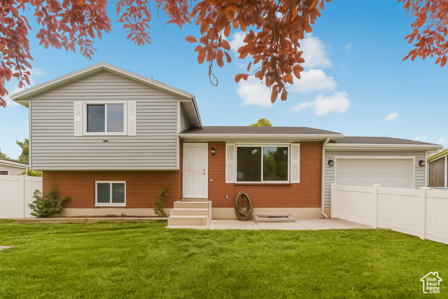 5751 W CHANTILLY CIR, Salt Lake City UT 84118