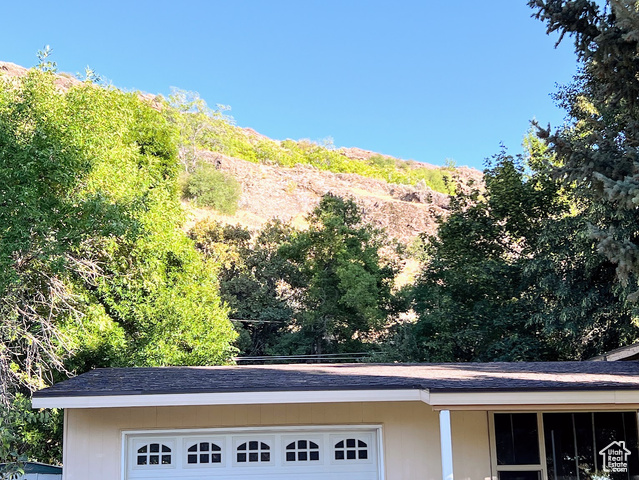Photo 24 for MLS #2113385 at 724 S Hislop