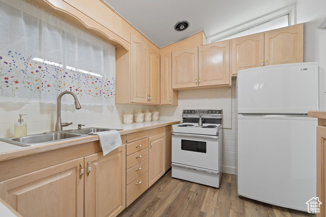 Photo 11 for MLS #2113398 at 2293 S 200 East