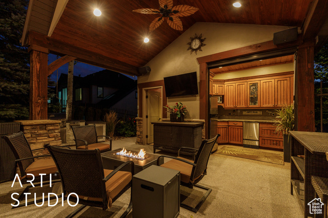 Photo 136 for MLS #2113399 at 3532 N Layton Ridge Dr