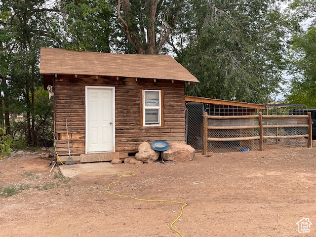 Photo 2 for MLS #2113413 at 1519 E 3000 North