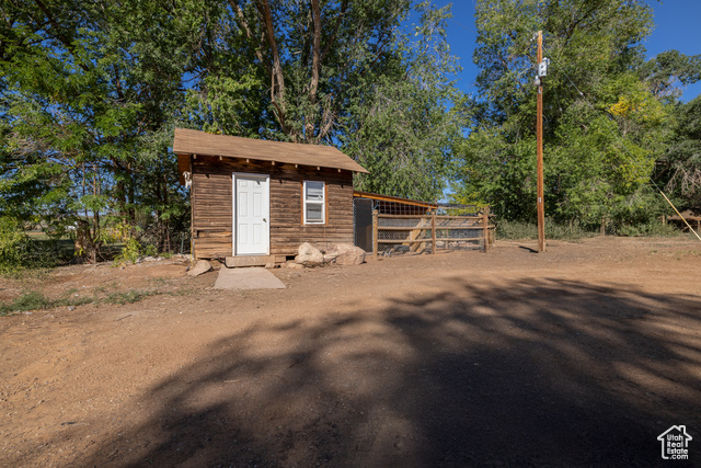 Photo 35 for MLS #2113413 at 1519 E 3000 North