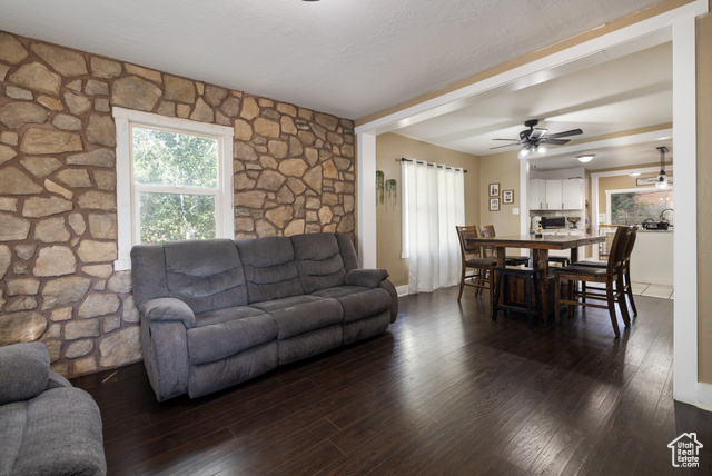 Photo 12 for MLS #2113413 at 1519 E 3000 North