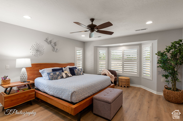 Photo 16 for MLS #2113415 at 1586 W Bonita Bay Cir