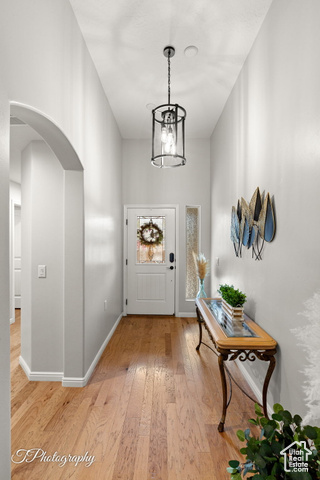 Photo 5 for MLS #2113415 at 1586 W Bonita Bay Cir