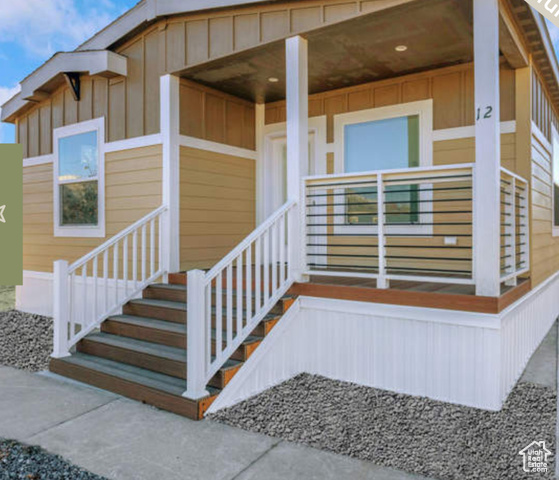 Photo 4 for MLS #2113417 at 1500 N Angel St #12