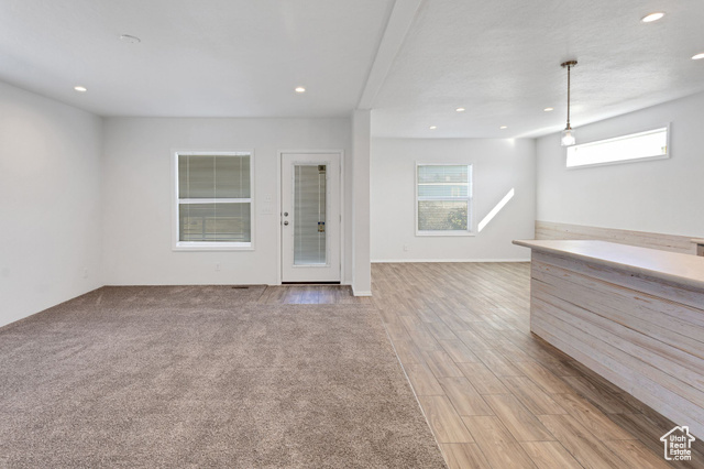 Photo 12 for MLS #2113417 at 1500 N Angel St #12